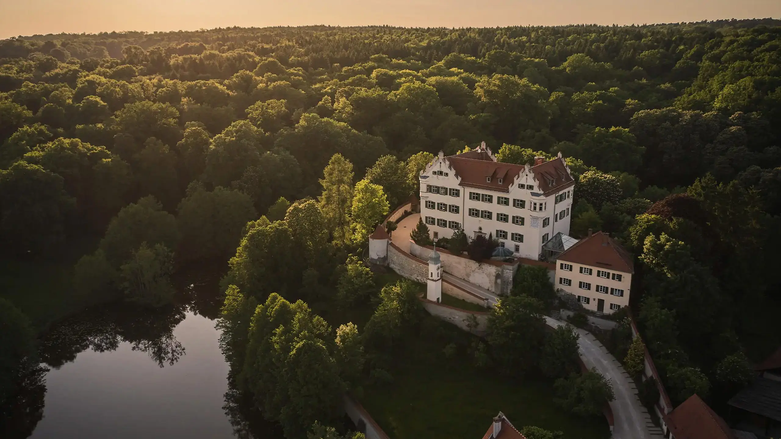 Schloss Duttenstein in der Abendsonne